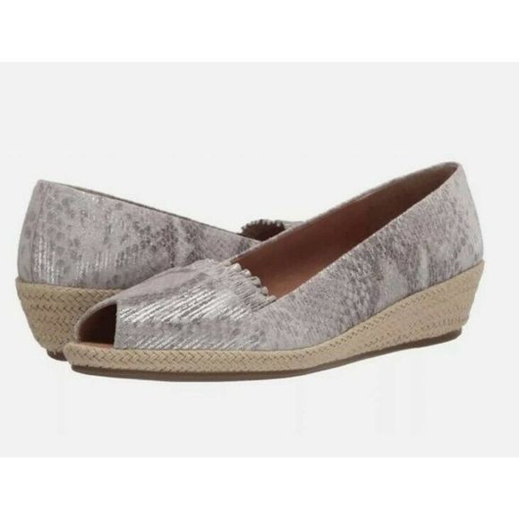 gentle souls Shoes - Gentle Souls Lissa Snake Print Espadrille Wedge Shoes New Sz 10 M